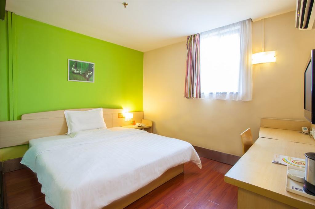 7Days Inn Jiangmen Peng Jiang Qiao North Esterno foto