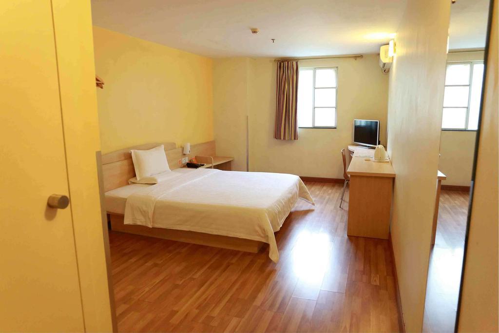 7Days Inn Jiangmen Peng Jiang Qiao North Camera foto